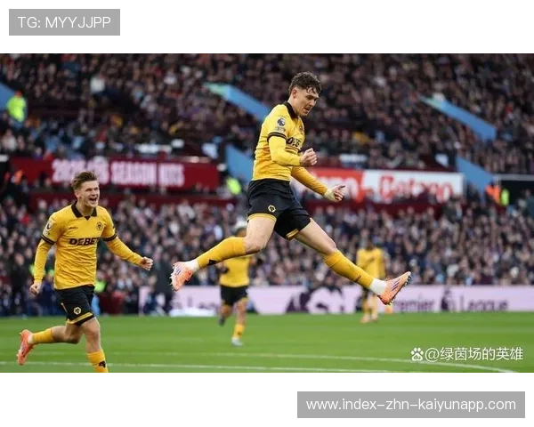 西汉姆边锋高速推进送出绝妙助攻,尽显速度与精准的完美结合 西汉姆边锋高速推进送出绝妙助攻,尽显速度与精准的完美结合